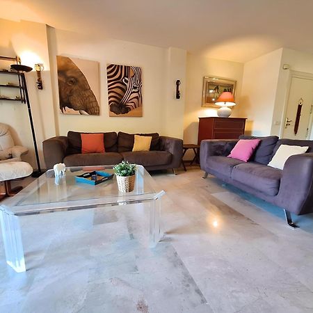 Gorgeous 2Br Apt. W/ Mountain View Puerto Banus Marbella Eksteriør bilde