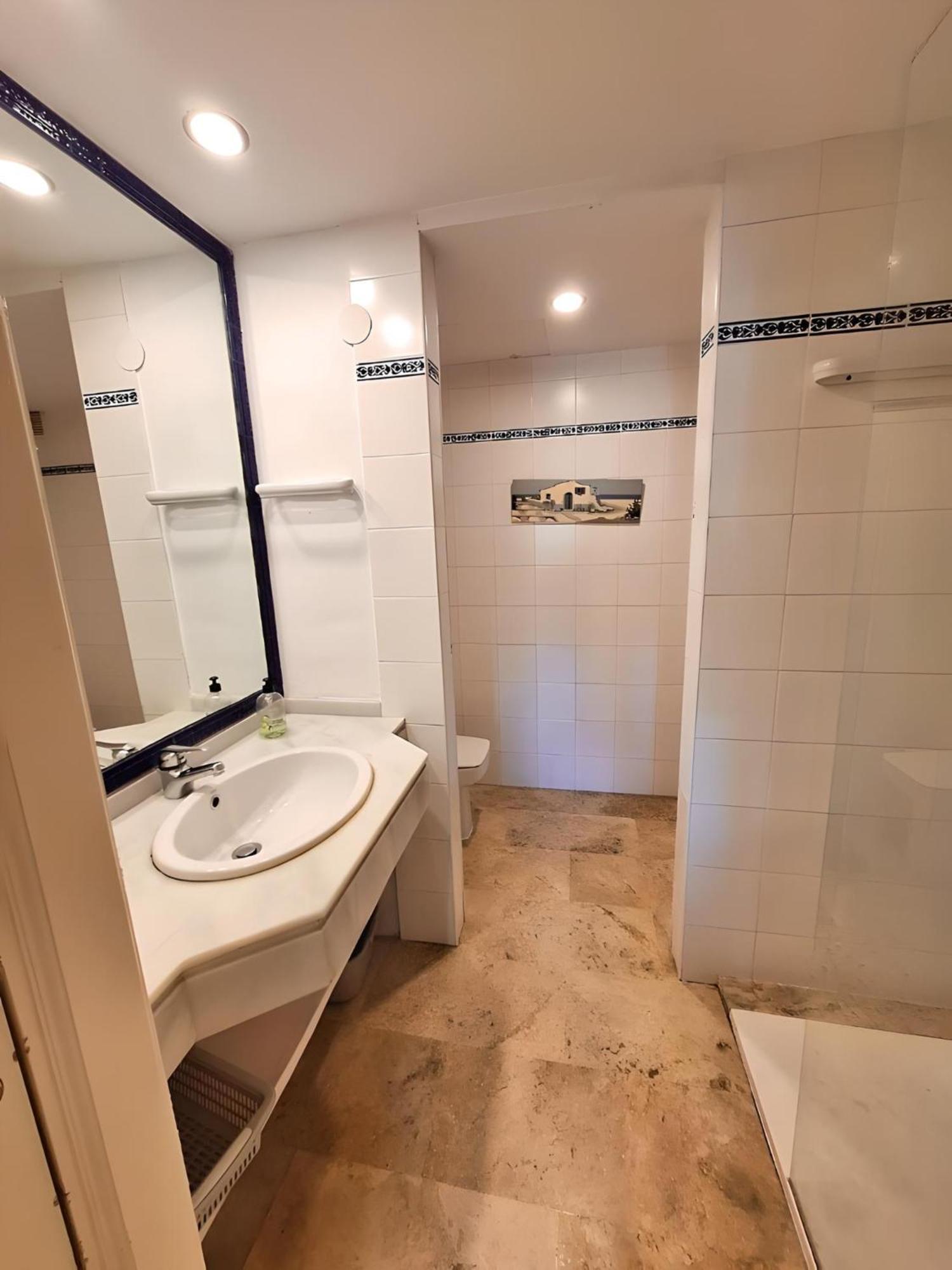 Gorgeous 2Br Apt. W/ Mountain View Puerto Banus Marbella Eksteriør bilde
