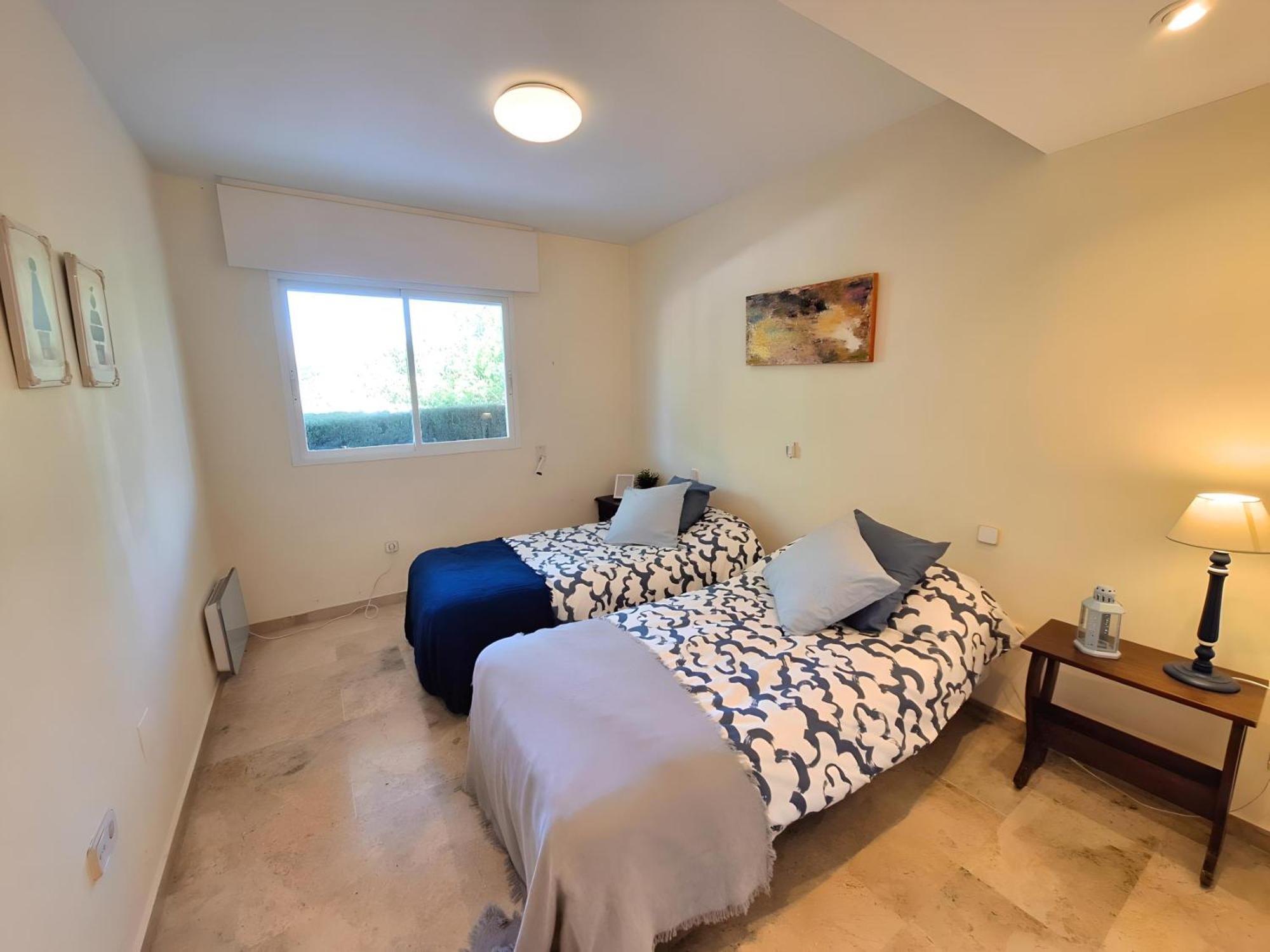 Gorgeous 2Br Apt. W/ Mountain View Puerto Banus Marbella Eksteriør bilde