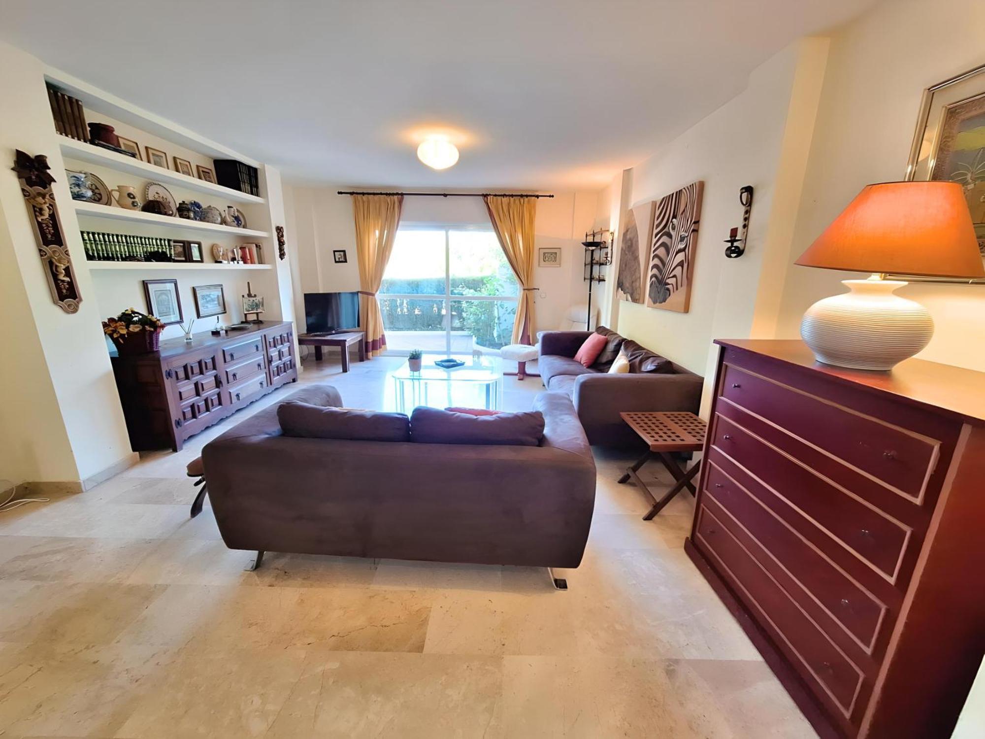 Gorgeous 2Br Apt. W/ Mountain View Puerto Banus Marbella Rom bilde
